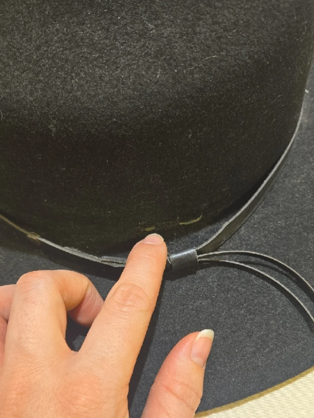 Black Felt Wide-Brim Cowboy Hat with Decorative Band - Picture 10 of 15